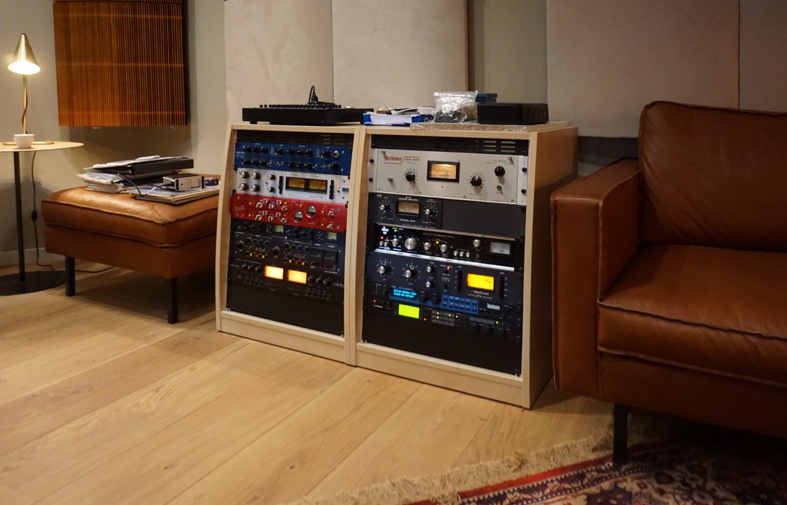 Control Room Exalto Studios in gebruik genomen